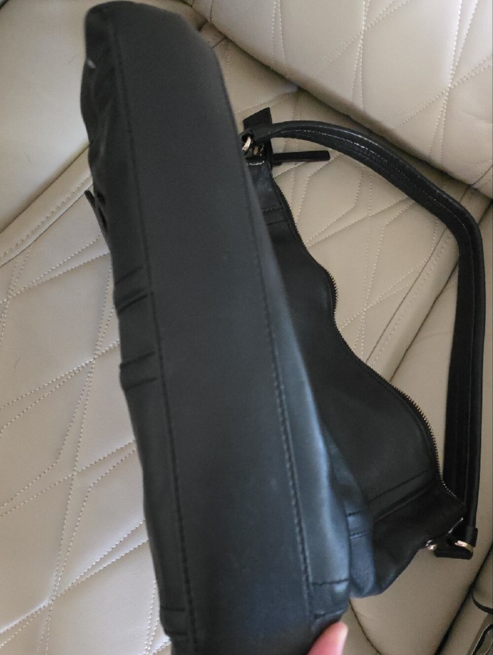Kate Spade Purse Dual Pockets - Picture 6 of 8